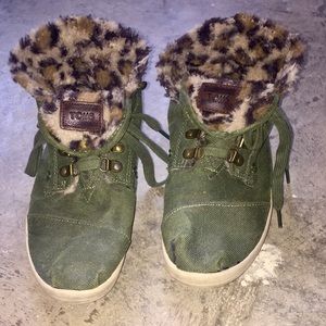 Toms Highland Botas green & leopard print shoes